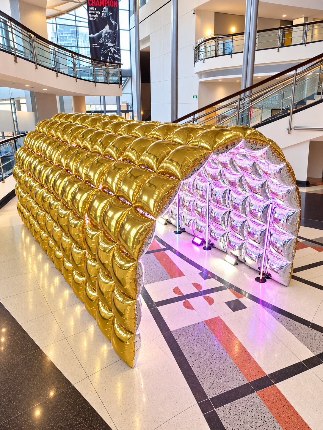 Balloon Tunnel