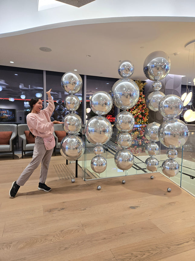 Luxe Orbz Balloons Columns