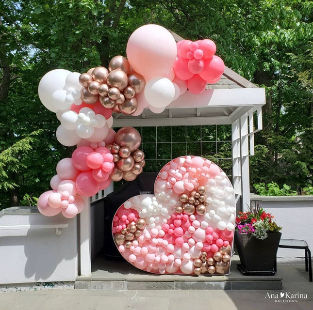 Custom Balloon Mosaics for Social Events