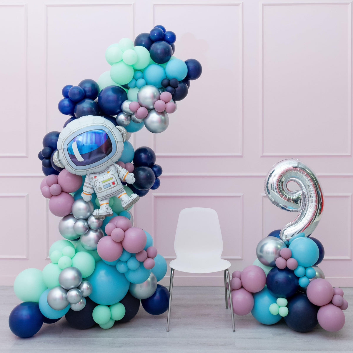 Space - Freestanding Balloon Garland & Number Stack