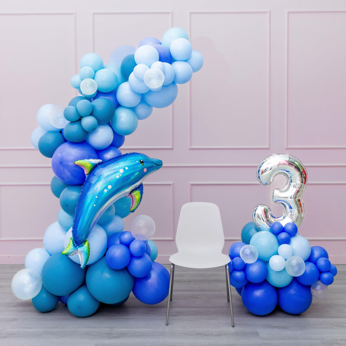 Under the Sea - Freestanding Balloon Garland & Number Stack