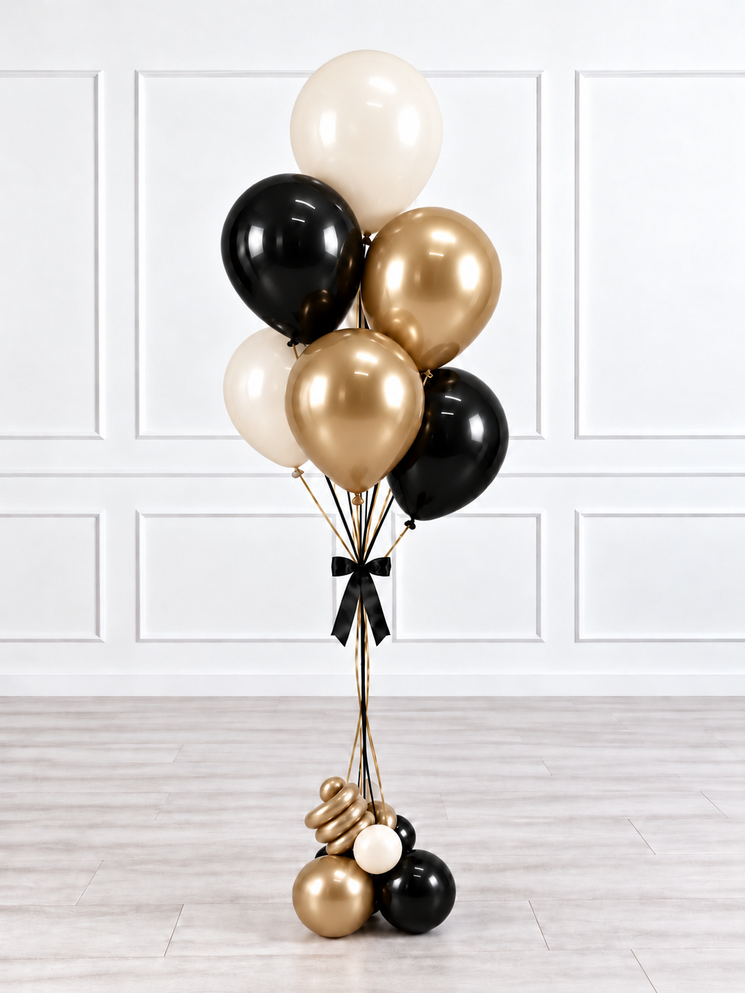 Ana Karina Balloons champagne noir balloon bunch plus