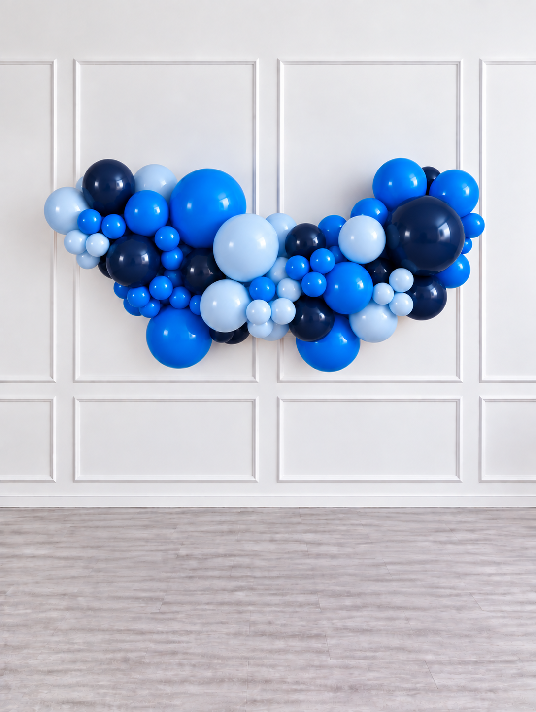 Ana Karina Balloons blue wonder easy-hang organic balloon garland