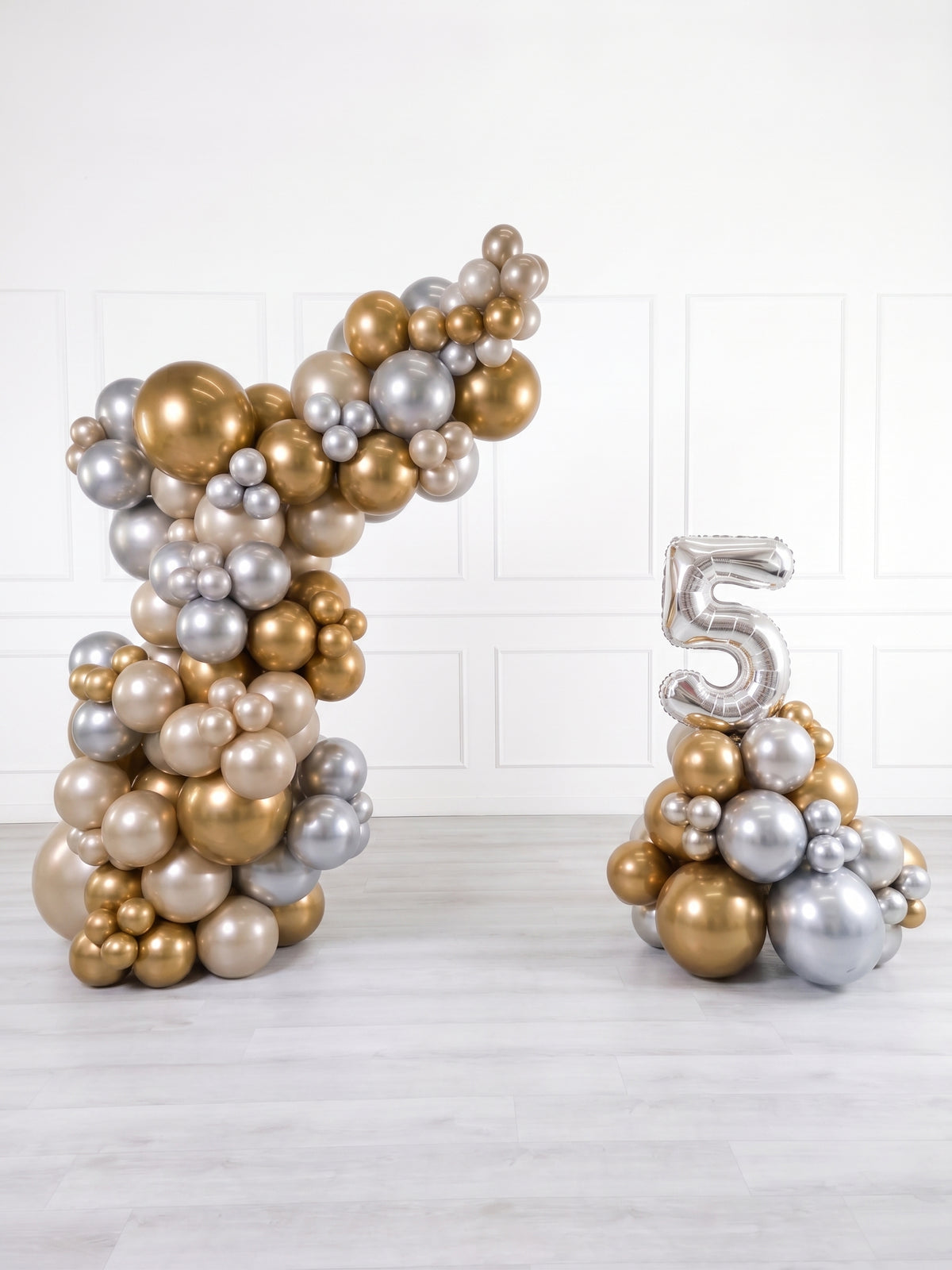 Ana Karina Balloons champagne glow freestanding balloon garland and number stack set
