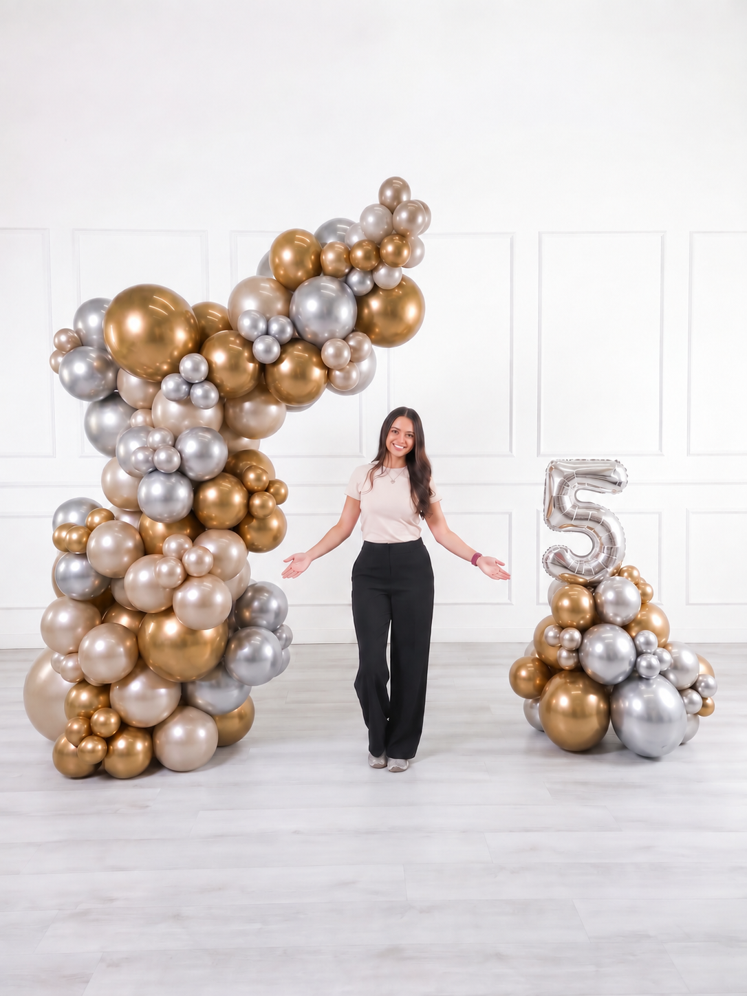 Ana Karina Balloons champagne glow freestanding balloon garland and number stack set, additional product image