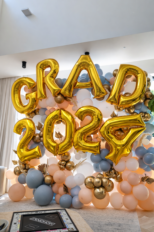 GRAD Balloon Wall with Foil Letters