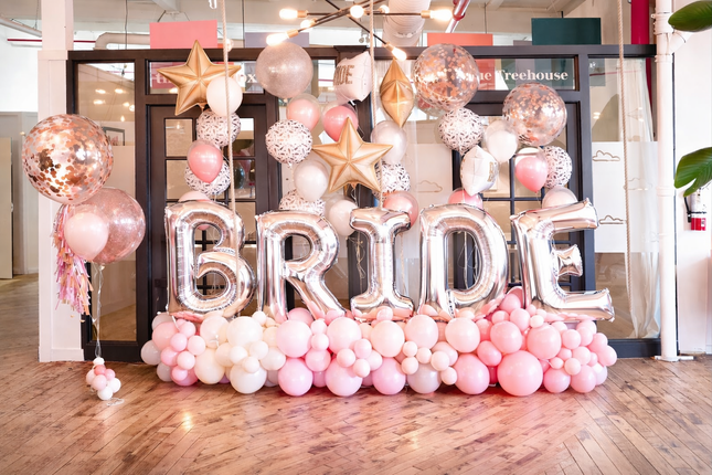 GRAD Custom Luxe Balloon Letter Display