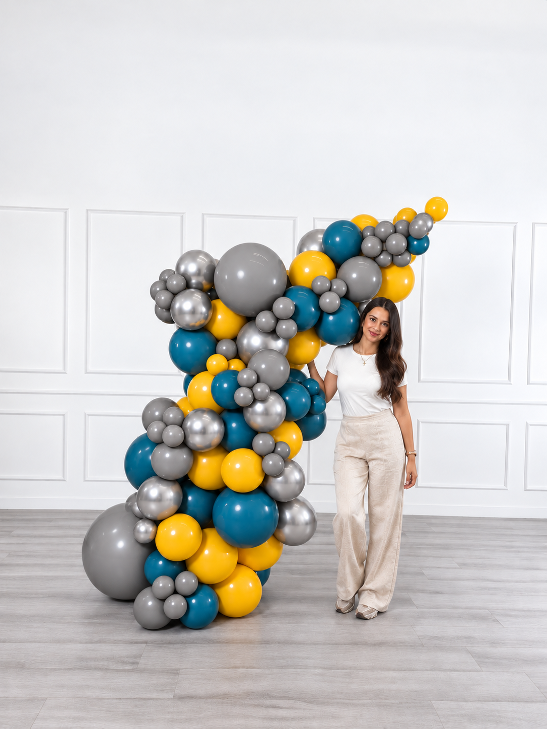 Ana Karina Balloons steel horizon freestanding balloon garland, additional product image