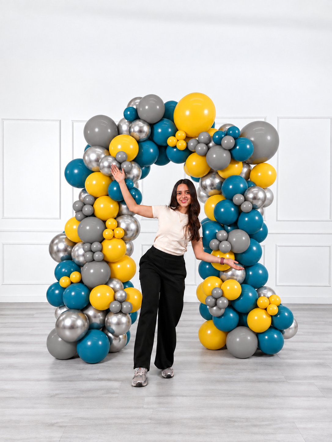 Ana Karina Balloons steel horizon organic balloon arch, additional product image