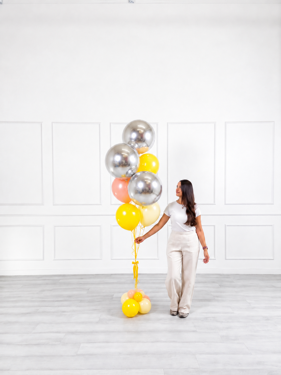 Ana Karina Balloons hello yellow balloon bunch orbz luxe, additional product image