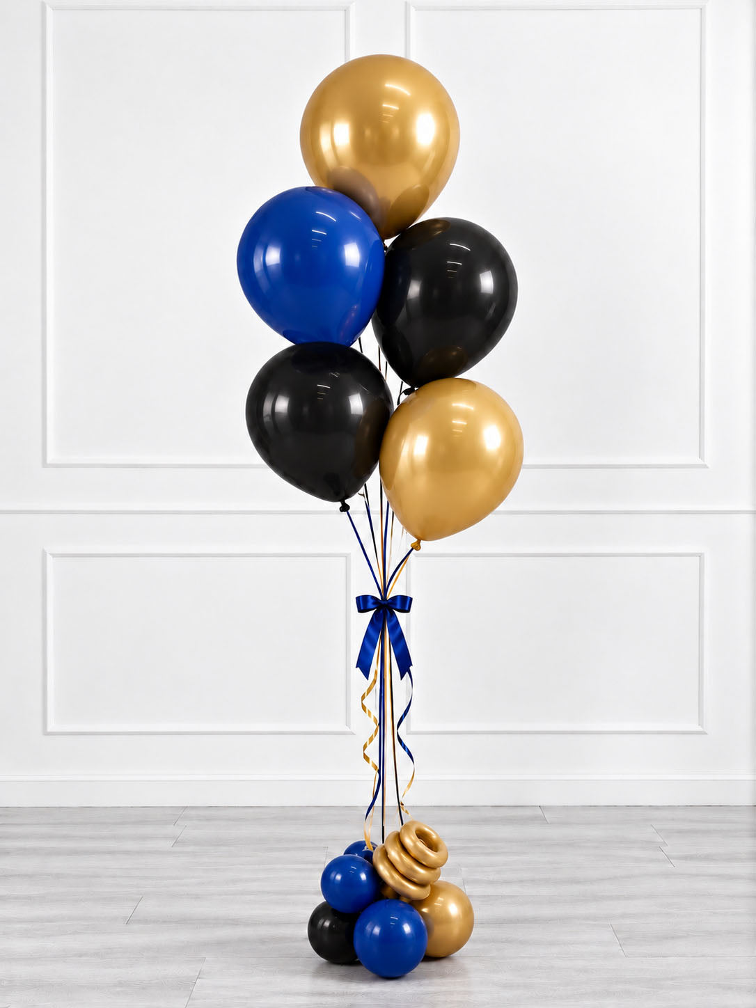 Ana Karina Balloons midnight gold balloon bunch classic