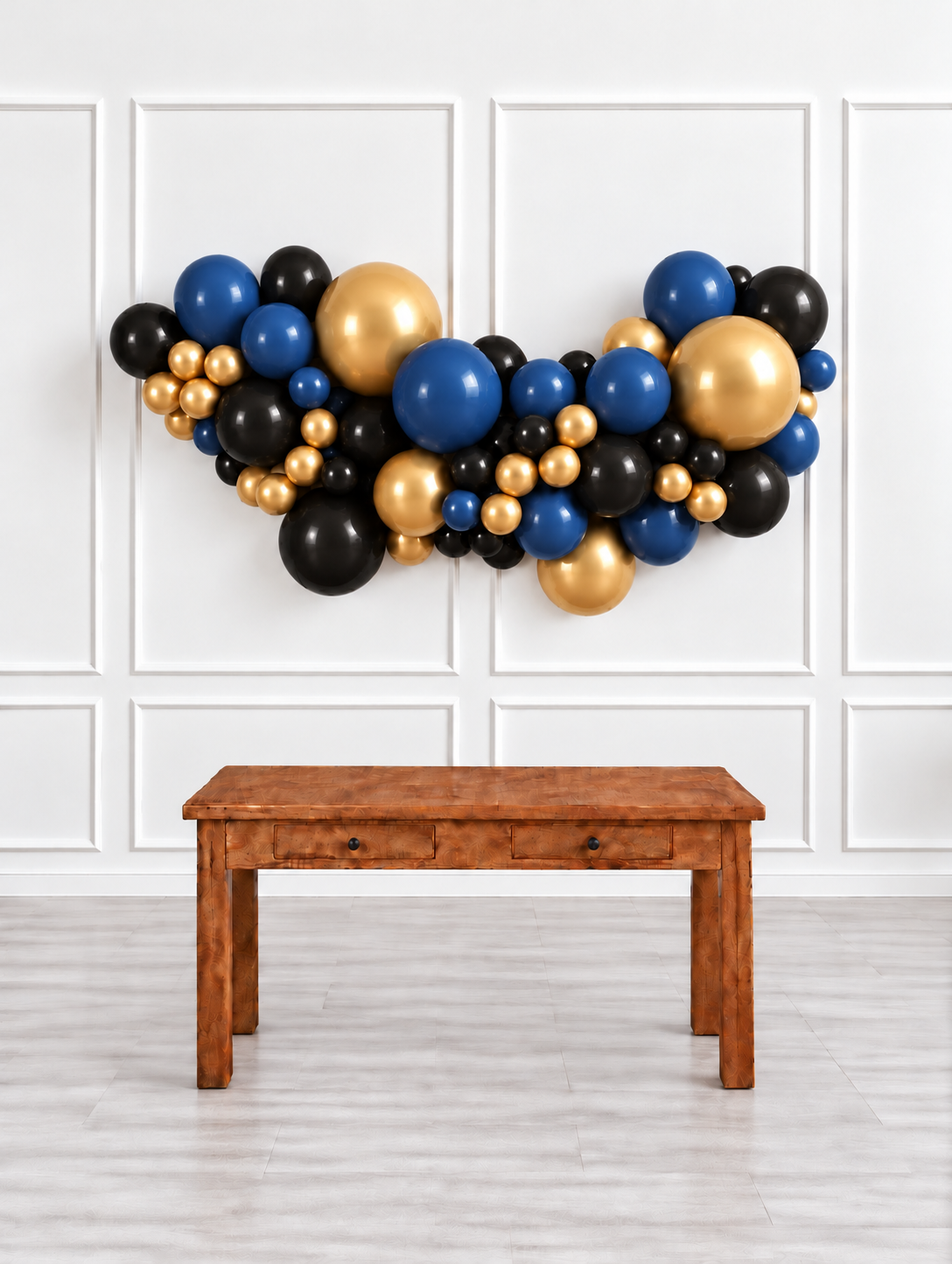 Ana Karina Balloons midnight gold easy-hang organic balloon garland, additional product image