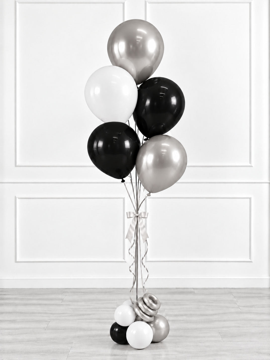 Ana Karina Balloons midnight luxe balloon bunch classic