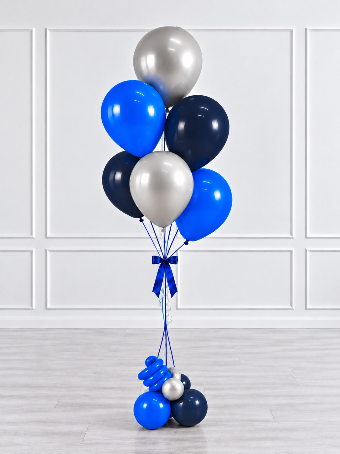 Ana Karina Balloons midnight silver balloon bunch plus