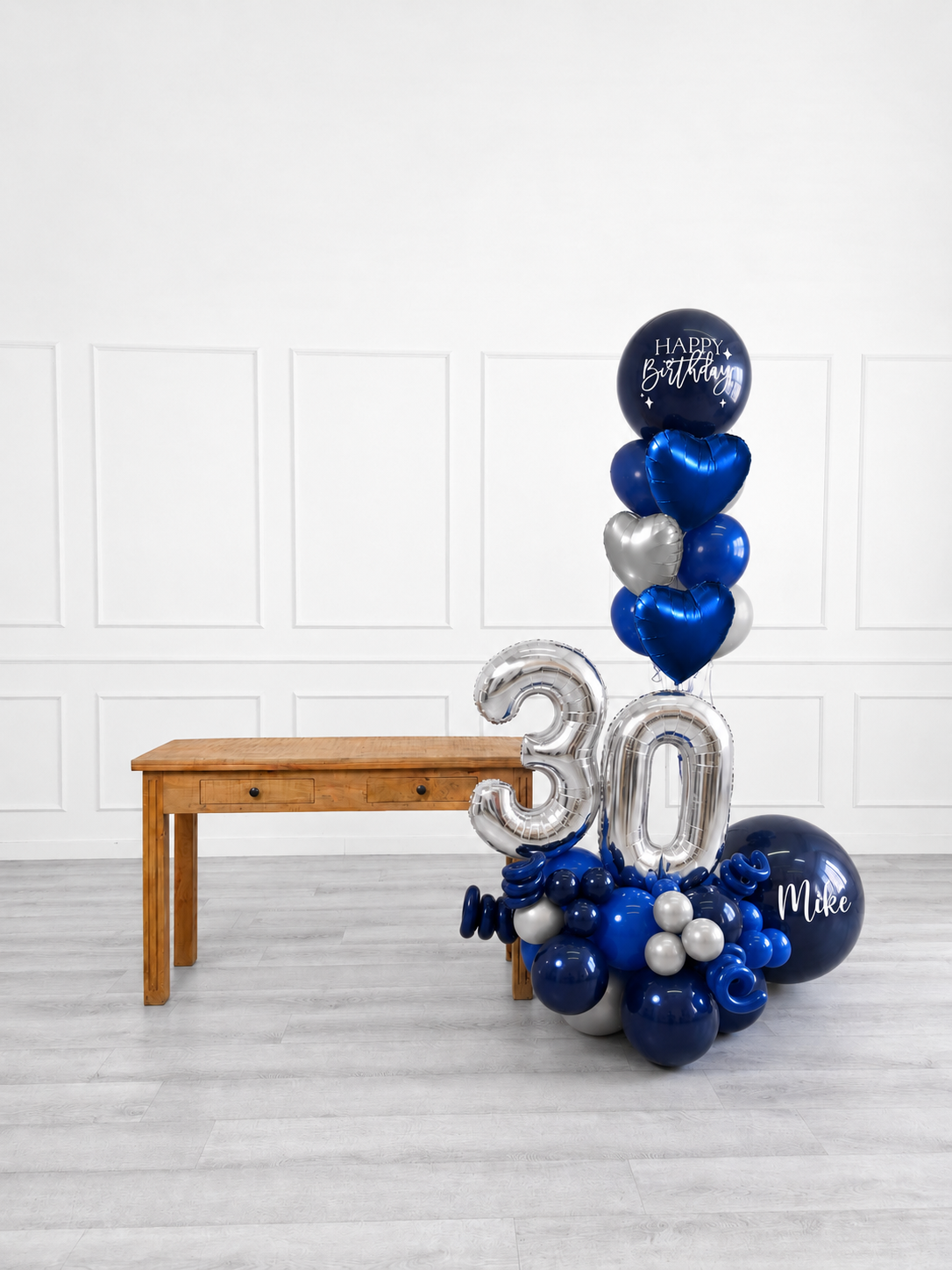 Ana Karina Balloons midnight silver personalized balloon bouquet with foil hearts, additional product image