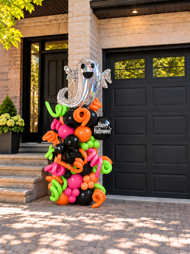 Halloween - Ghosts Pillar Display - Bright Fun