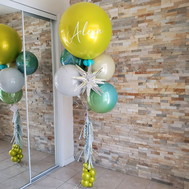 Deluxe Jumbo Balloon Bunch