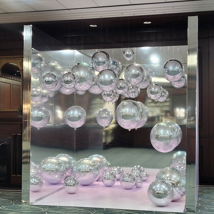 Custom Balloon Art