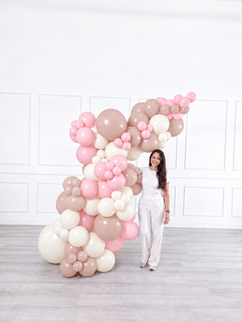 Ana Karina Balloons sweet pink freestanding balloon garland, additional product image