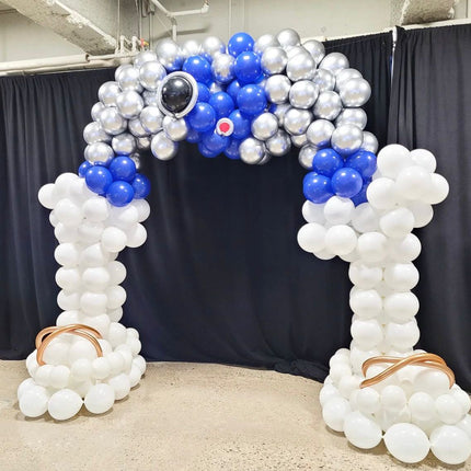 Themed Balloon Arch - R2D2
