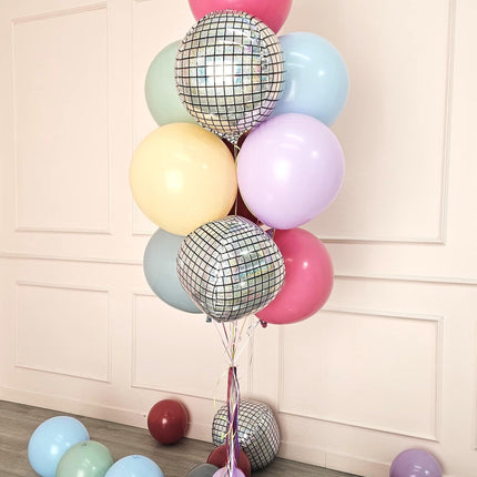 Taylor's Giant Balloon Bunch