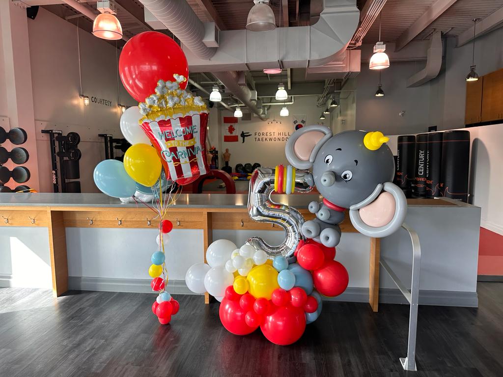 Circus - Personalized Balloon Bouquet
