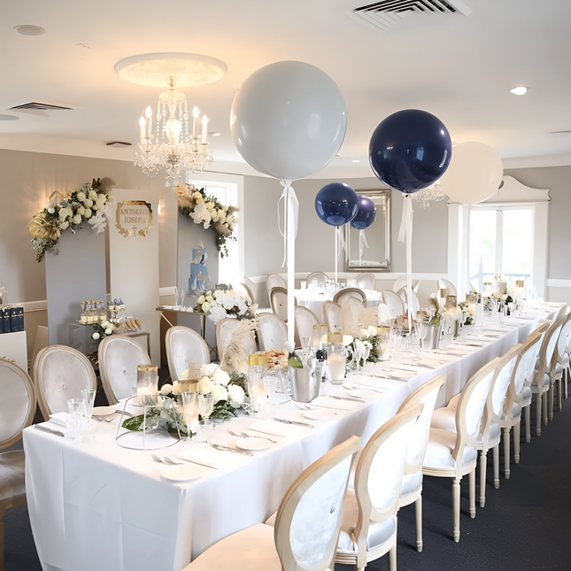 Jumbo Balloon Centerpiece