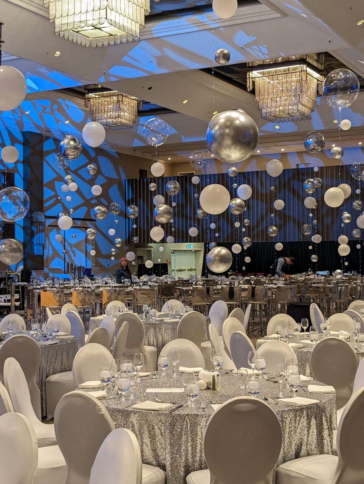 Dream Line Centerpiece